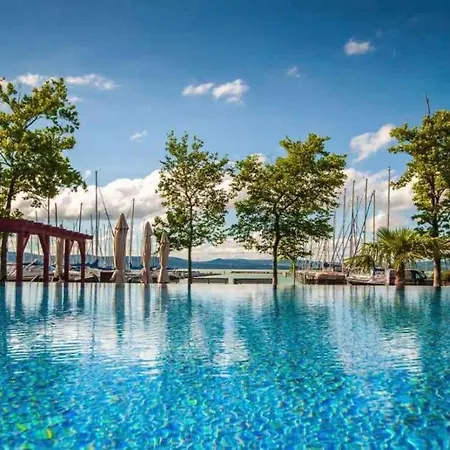 Apartment Yacht Club Art A20 Balatonlelle